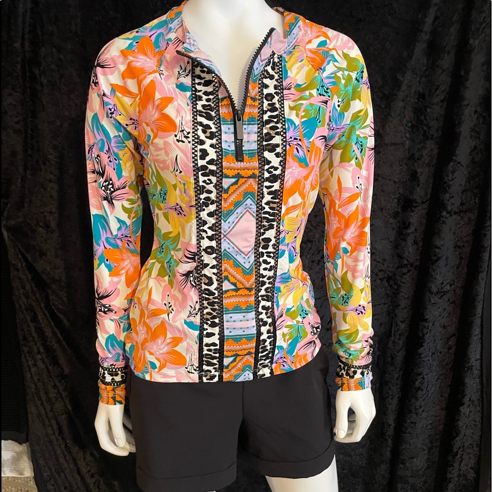 Nanette Lepore Long sleeve top/SPF